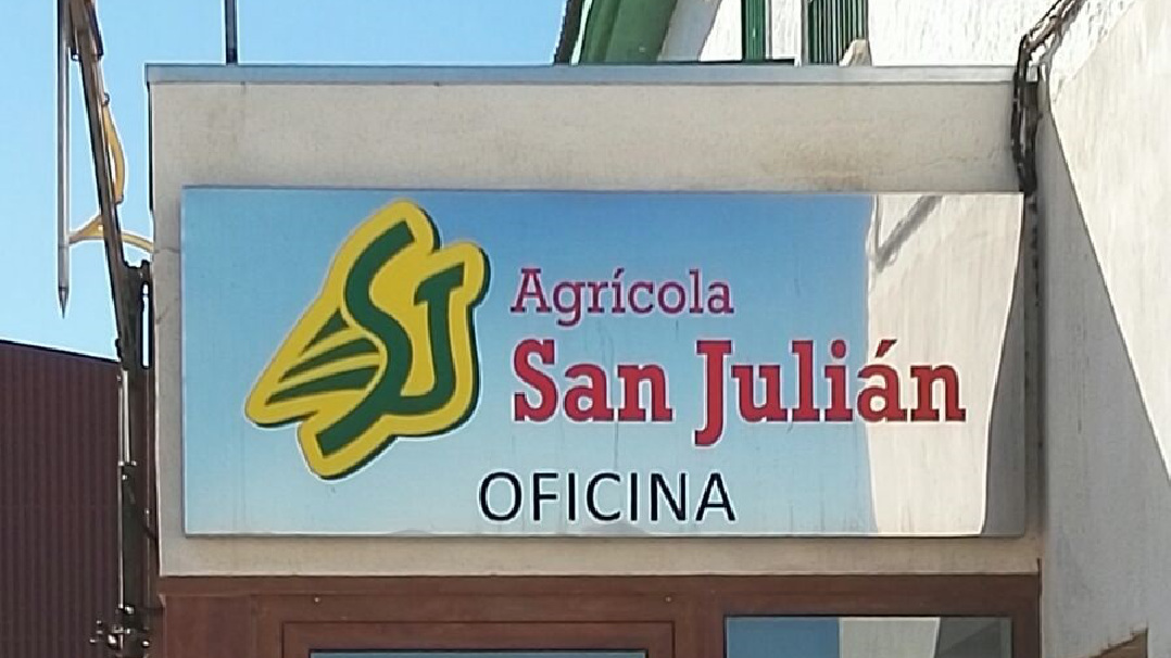 Reforma y ampliación de oficinas en Agrícola San Julián