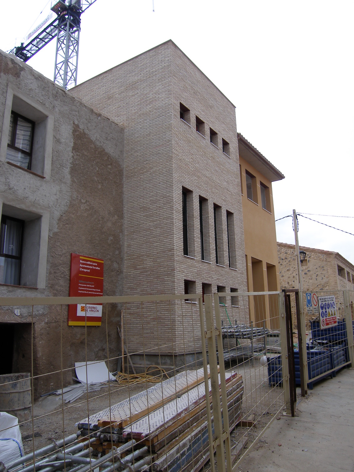 Construcción nuevo ayuntamiento en Torrellas (Zaragoza)