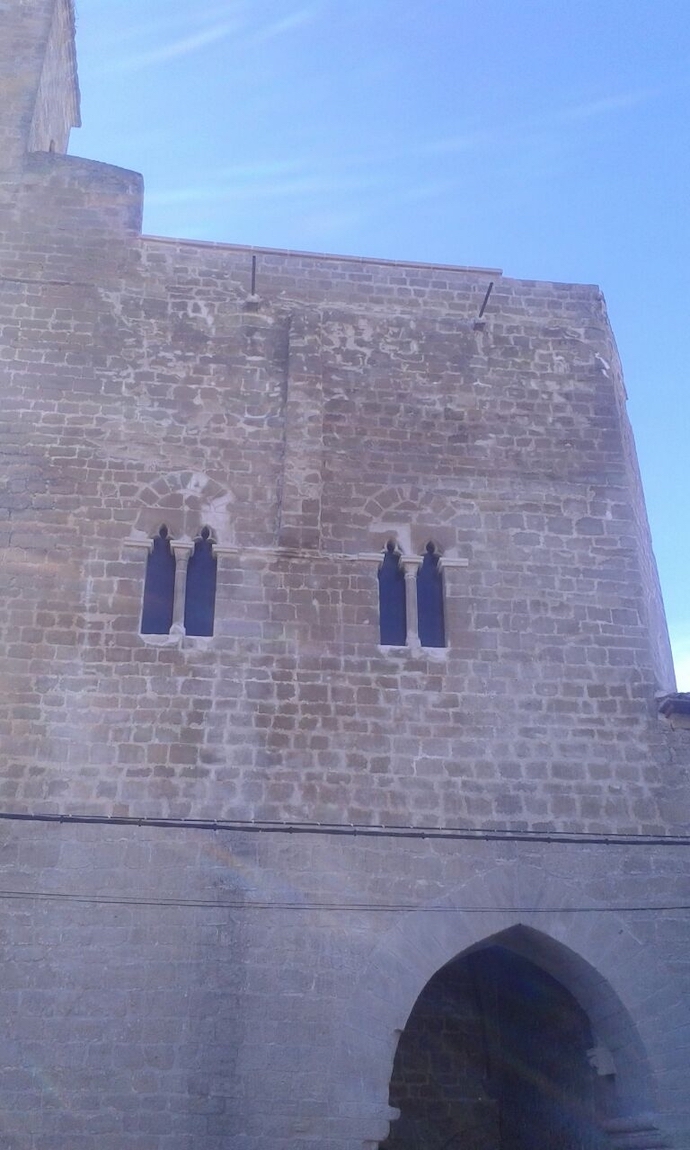 Intervención en la fachada norte de la Torre del señorío de Erla.